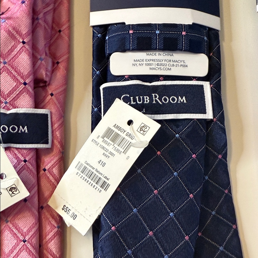 Club Room Men’s Tie Bundle NWT‎ 4 Pack Gray Pink Navy Purple Classic Gift - Picture 8 of 10